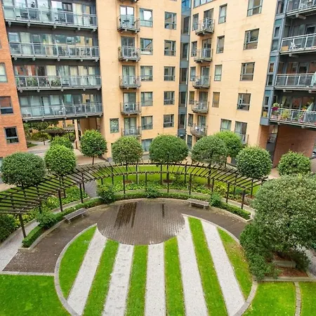 Iconic City Centre Apartment In The Devonshire Quarter Sheffield Exterior photo