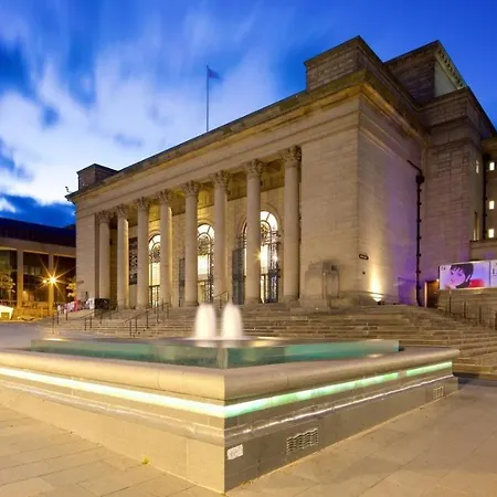 Iconic City Centre Apartment In The Devonshire Quarter Sheffield Exterior photo